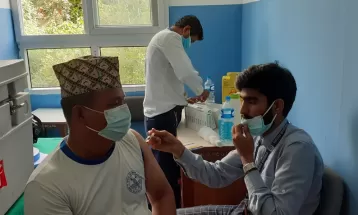 नेपाल खेलकुद महासंघद्वारा खोप प्रदान