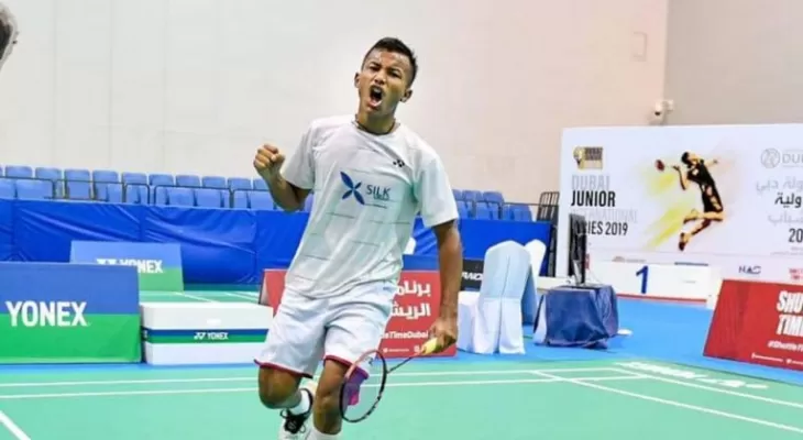 Prince Dahal makes a history clinching top ranking in World Junior Badminton