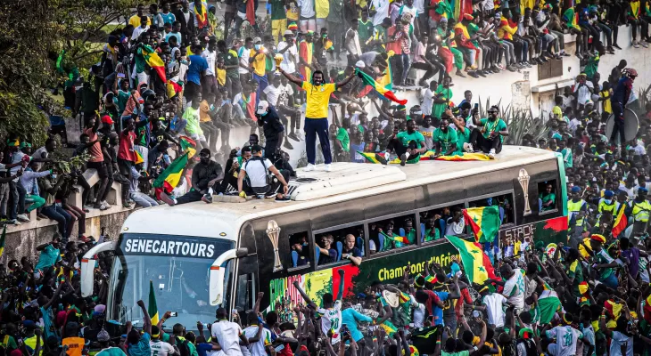 अफ्रिकन कप अफ नेसन्स फुटबलको उपाधि जितेर स्वदेश फर्किएको सेनेगल टोलीको भव्य स्वागत