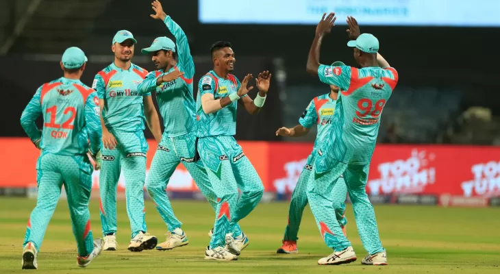 कोलकातालाई हराउदै लखनउ शिर्षमा