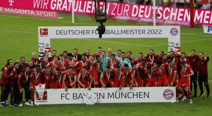 Bayern Munich held to draw on trophy day by stuffy Stuttgart