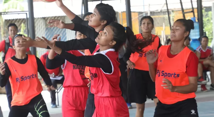 महिला खुला बास्केटबलमा रोयल विजयी