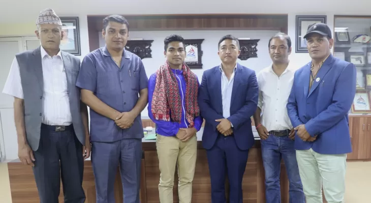 मुवाँथाई खेलाडी गुणराजलाई बधाइ