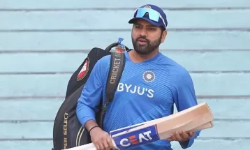 कोरोना परीक्षण नेगेटिभ आएपछि क्वारेन्टाइनबाट बाहिरिए रोहित