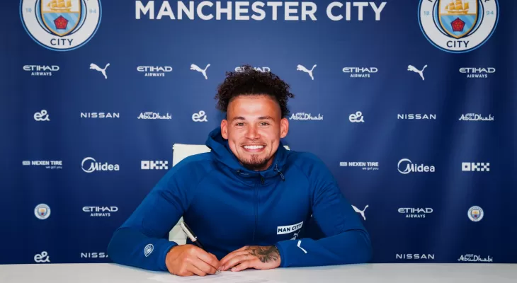 काल्भिन फिलिप्स सिटीमा अनुबन्ध