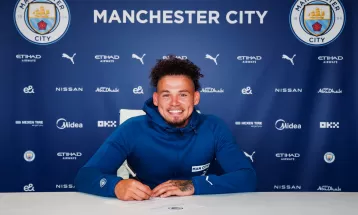 काल्भिन फिलिप्स सिटीमा अनुबन्ध