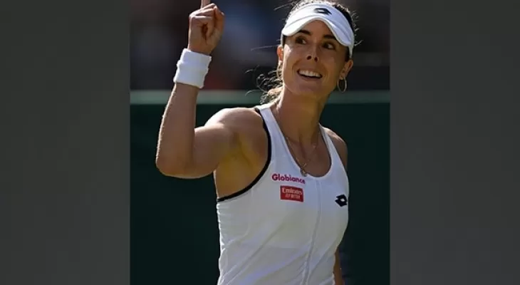 विम्बलडनः एलीज कर्नेटले रोकिन् इगा स्विएटेकको अपराजित यात्रा