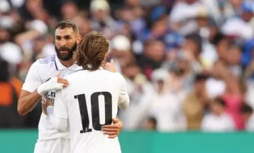 Karim Benzema nets goal in return, but friendly ends 2-2