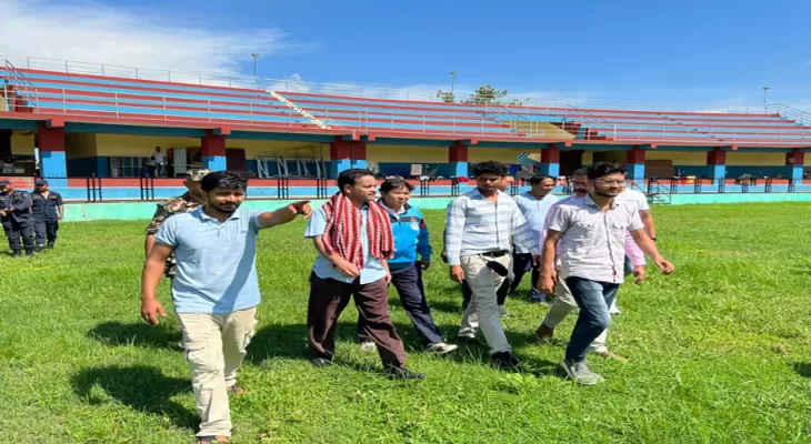 खेलकुद मन्त्रीद्वारा लमही क्रिकेट मैदान अवलोकन