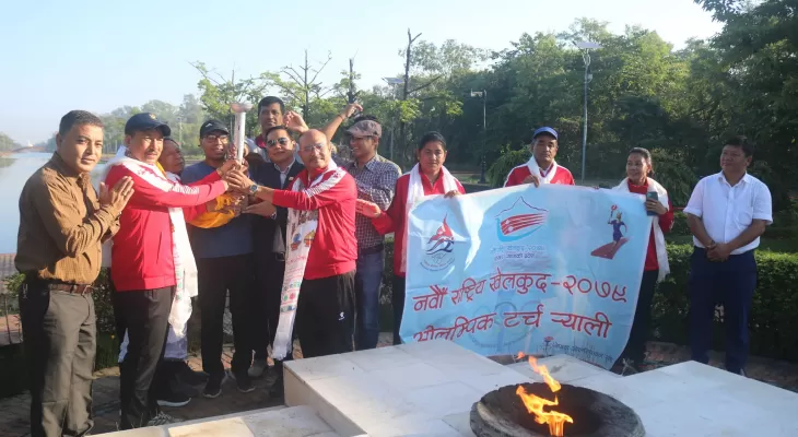लुम्बिनीबाट ओलम्पिक टर्च पोखरातर्फ प्रस्थान