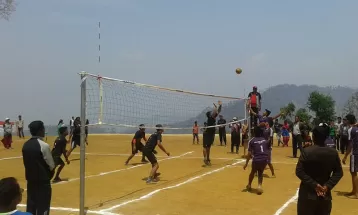 अन्तरपालिका भलिबल प्रतियोगिताको उपाधि खानीखोलालाई