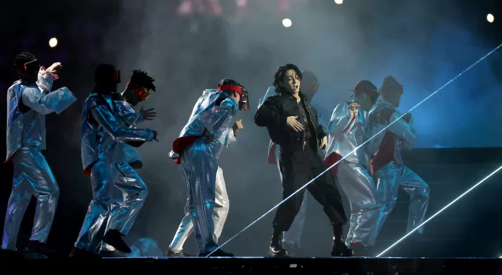 फिफा विश्वकपको उद्घाटन समारोहका झलकहरू (तस्विरमा)