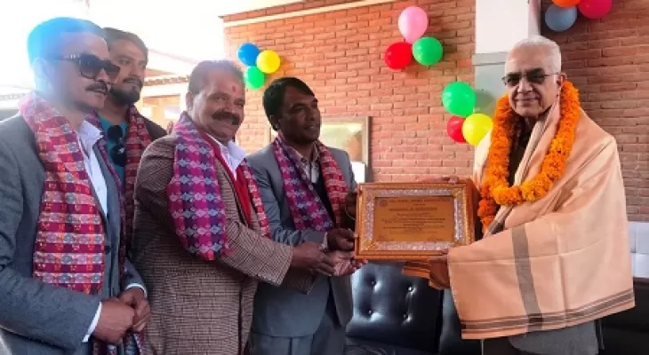 वरिष्ठ चिकित्सक बाँस्कोटालाई खेलकुद संघको सम्मान