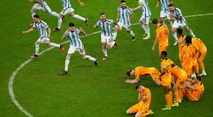 अर्जेन्टिना सेमिफाइनलमा