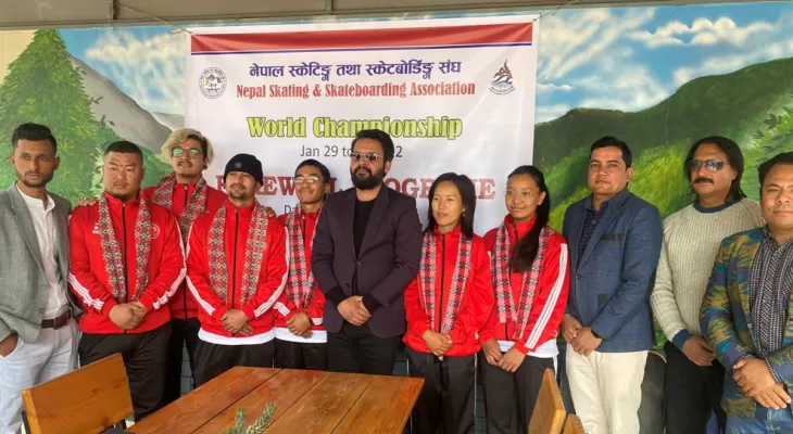 स्केटबोर्ड टोली शारजाह जाँदै