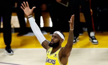 एनबीएमा लेब्रोन जेम्सले रचे इतिहास