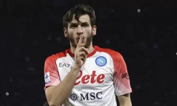 सिरी  ‘ए’ : नेपोलीको सहज जित