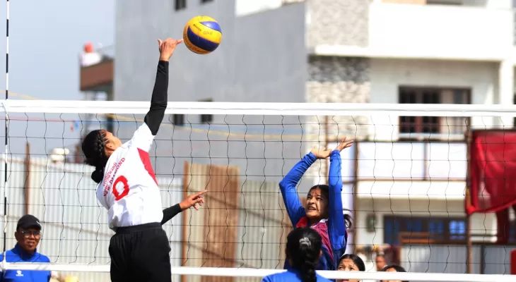 न्यू डायमण्ड सेमिफाइनलमा