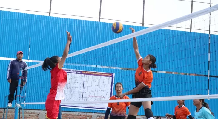 एभरेस्ट, धादिङ र ब्राइट फ्युचर सेमिफाइनलमा