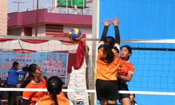 न्यू डायमण्ड र एभरेस्ट फाइनलमा