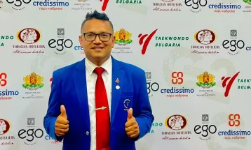 बुल्गेरिया ओपनमा खड्का