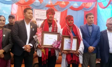 क्रिकेटर केसी र भण्डारीलाई गृह जिल्लामा सम्मान