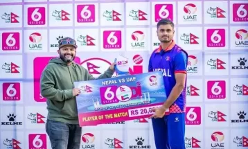 क्रिकेट खेलाडी गुलशन झा सम्मानित