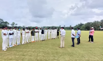 १६ वर्षमुनिको क्रिकेट खेलाडी बन्द प्रशिक्षणमा