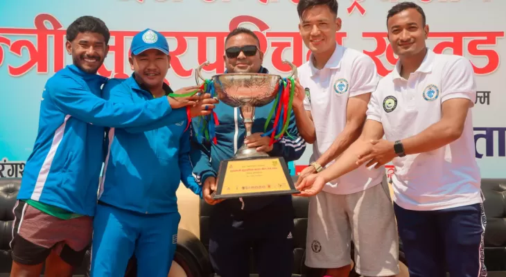 उपाधिमा मनाङ र थ्री स्टारको दाबी