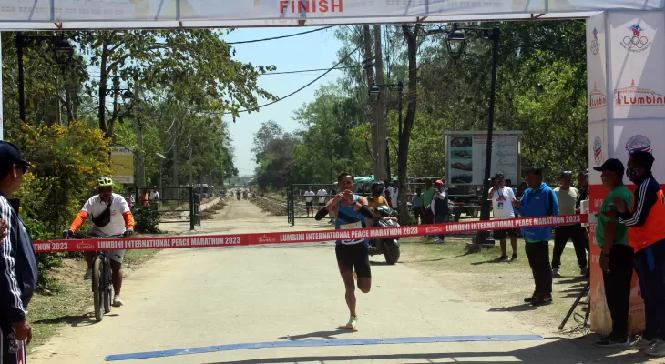 लुम्बिनी म्याराथनको उपाधि दीपक र राजपुरालाई