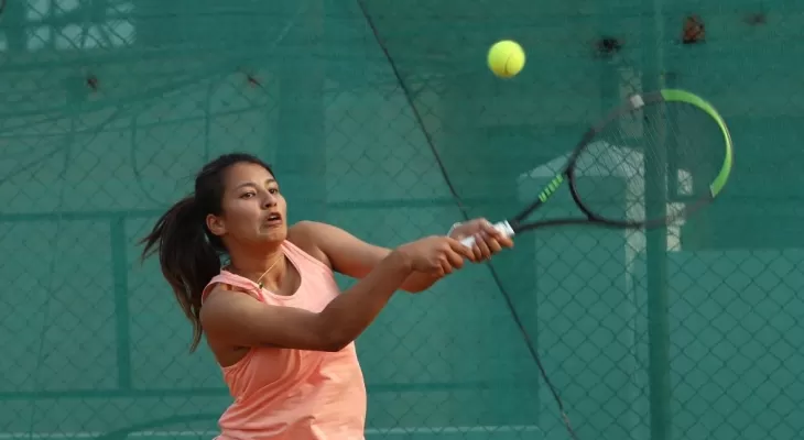 माहिका खुला टेनिस प्रतियोगिताको सेमिफाइनलमा