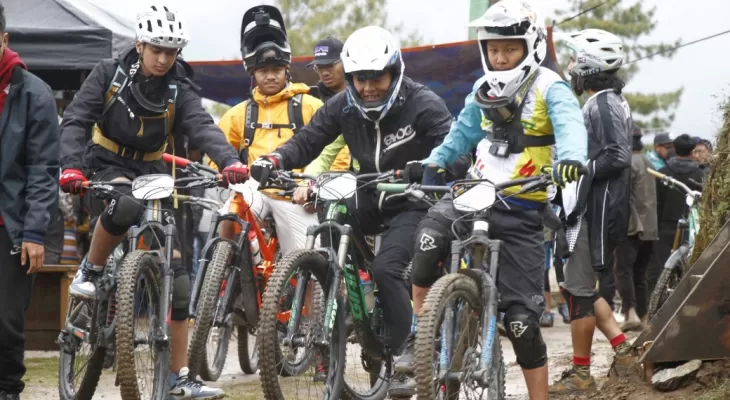 इन्दुरो रत्नाङ्गे माउन्टेन रेसको तयारी पुरा