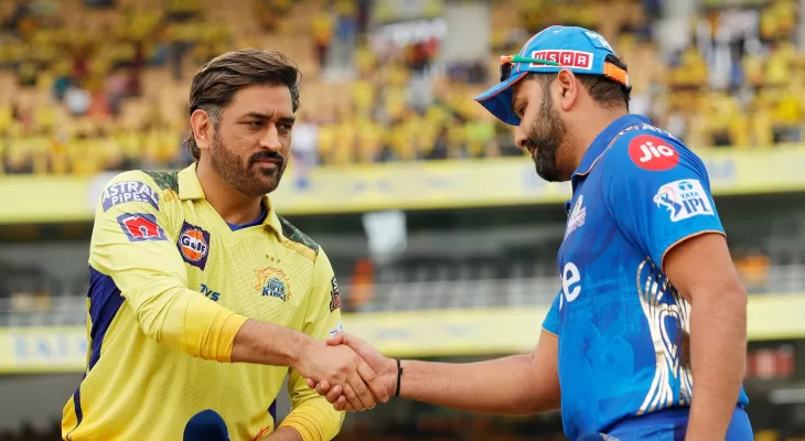 आईपीएल २०२३ : चेन्नईले टस जितेर बलिङ गर्दै