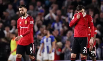 इंग्लिस प्रिमियर लिगमा म्यानचेस्टर युनाइटेड पराजित