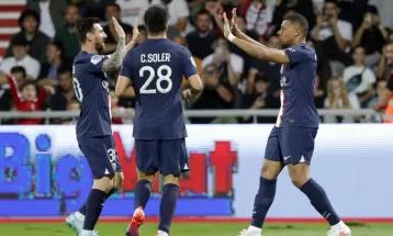 लिग वानमा पीएसजीले एसी अजासिओलाई ५-० ले हरायो