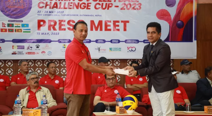 काभा महिला भलिबलका लागि बिभिन्न व्यक्तिहरुबाट आर्थिक सहयोग प्रदान