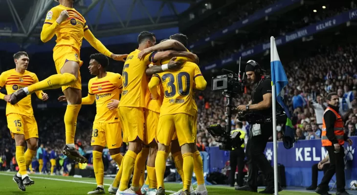 चार खेल अगावै बार्सिलोनालाई ला लिगाको उपाधि