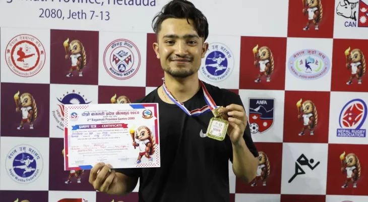 ब्याडमिन्टन : सिंगल्समा राजु र रिहानालाई स्वर्ण