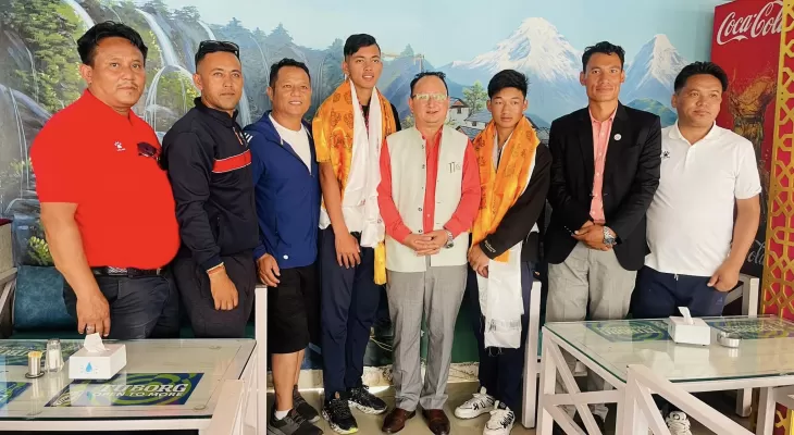 पाँचपोखरीका दुई क्रिकेट खेलाडी  प्रशिक्षणका लागि भारत प्रस्थान