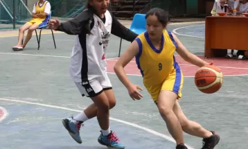 आईएसए र बोर्न टु हुप फाइनलमा