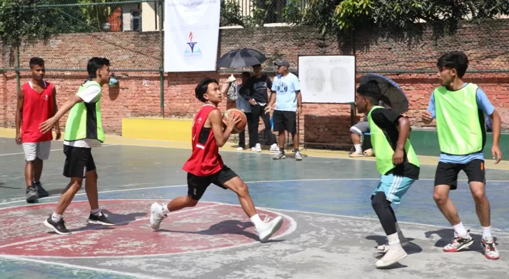 ग्रान्डी र मनास्लु फाइनलमा