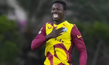 केभिन सिन्क्लेयर पहिलो पटक वेस्ट इन्डिजको टेस्ट टोलीमा