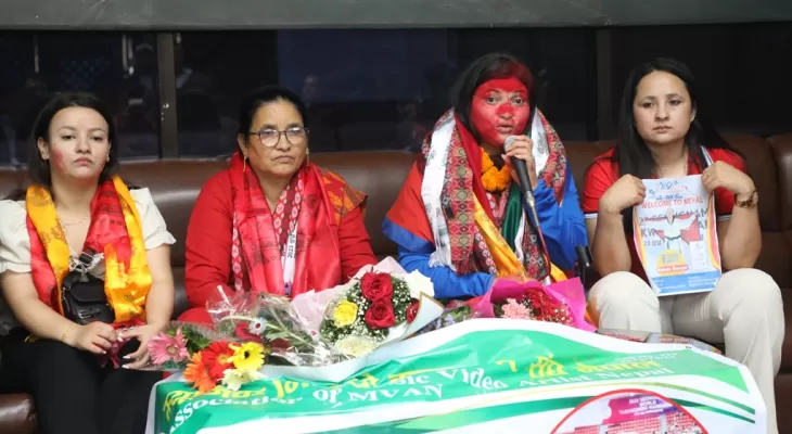 स्वर्ण जितेकी नन्दालाई विमानस्थलमा स्वागत