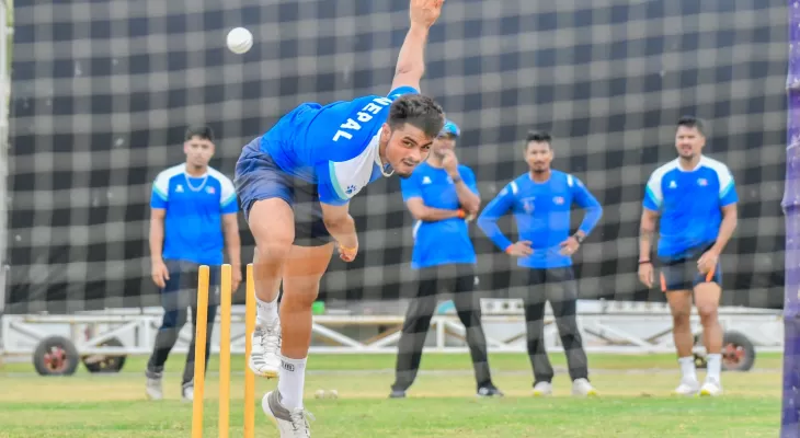 कराँची पुगेको नेपाली क्रिकेट टोलीले थाल्यो अभ्यास (फोटो फिचर)