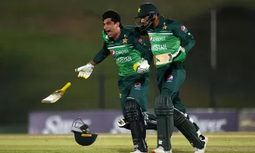 दोस्रो एकदिवसीयमा पाकिस्तान १ विकेटले विजयी