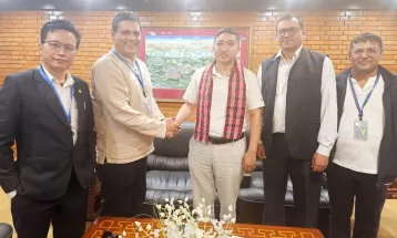 नेपाली क्रिकेट टोलीको हौसला बढाउन सदस्य–सचिव घिसिङ श्रीलंका प्रस्थान