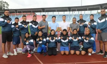 एसियाड बक्सिङ टोलीलाई इन्फिनिटीको ट्रयाकसुट