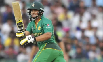 हिंसात्मक टिप्पणी गरेको आरोपमा पूर्व पाकिस्तानी क्रिकेटरलाई १२ वर्ष जेल सजाय