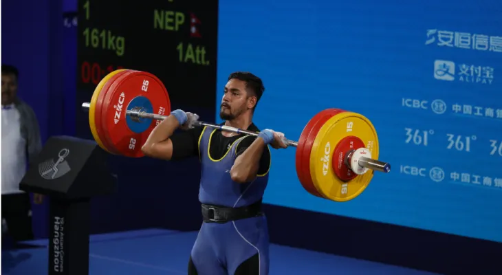 एसियाली खेलकुद : भारोत्तोलनमा विशालको दुर्लभ कीर्तिमान