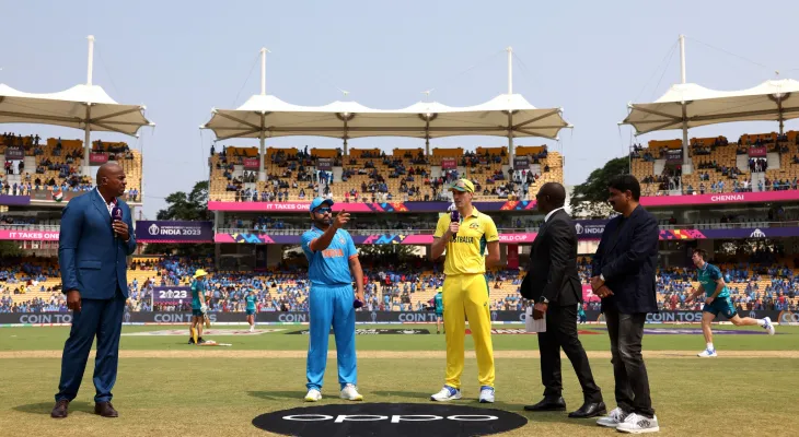 एकदिवसीय विश्वकप : भारतविरुद्ध अष्ट्रेलियाले टस जितेर पहिले ब्याटिङ गर्दै